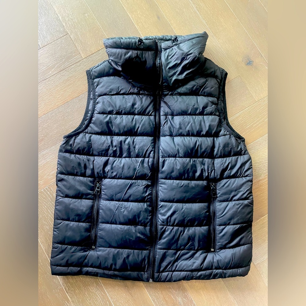 Black Zara Vest in size medium women’s